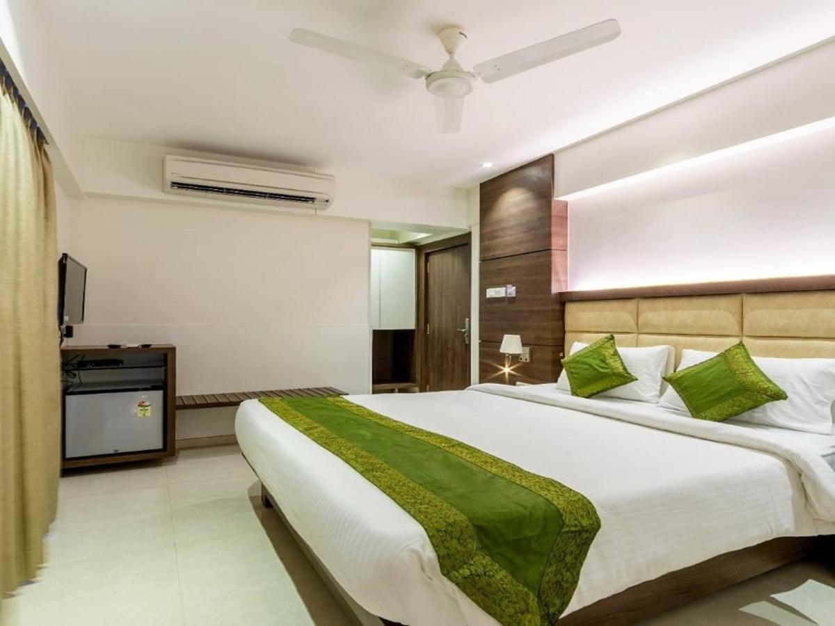 Hotel Laxvas Тхане Экстерьер фото