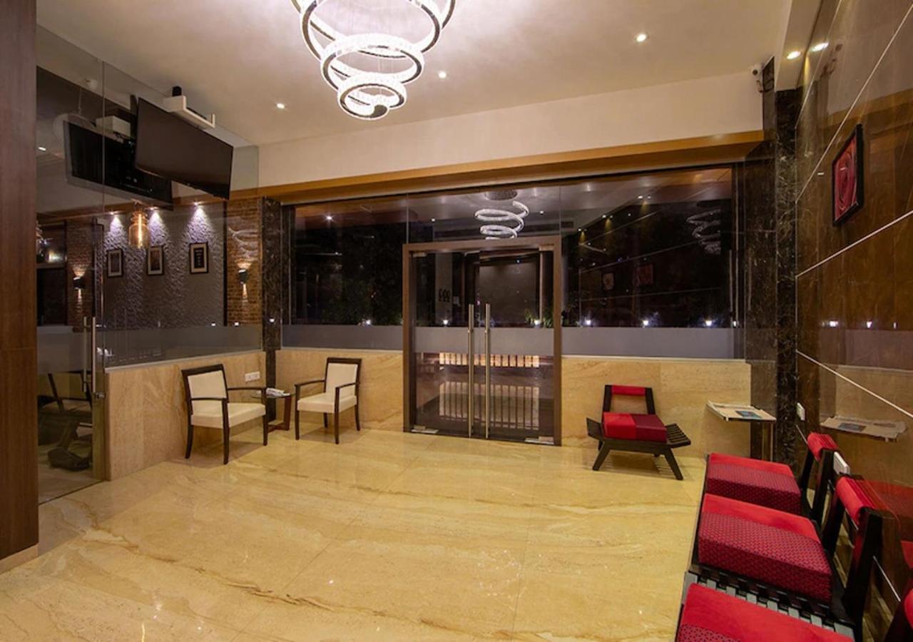 Hotel Laxvas Тхане Экстерьер фото