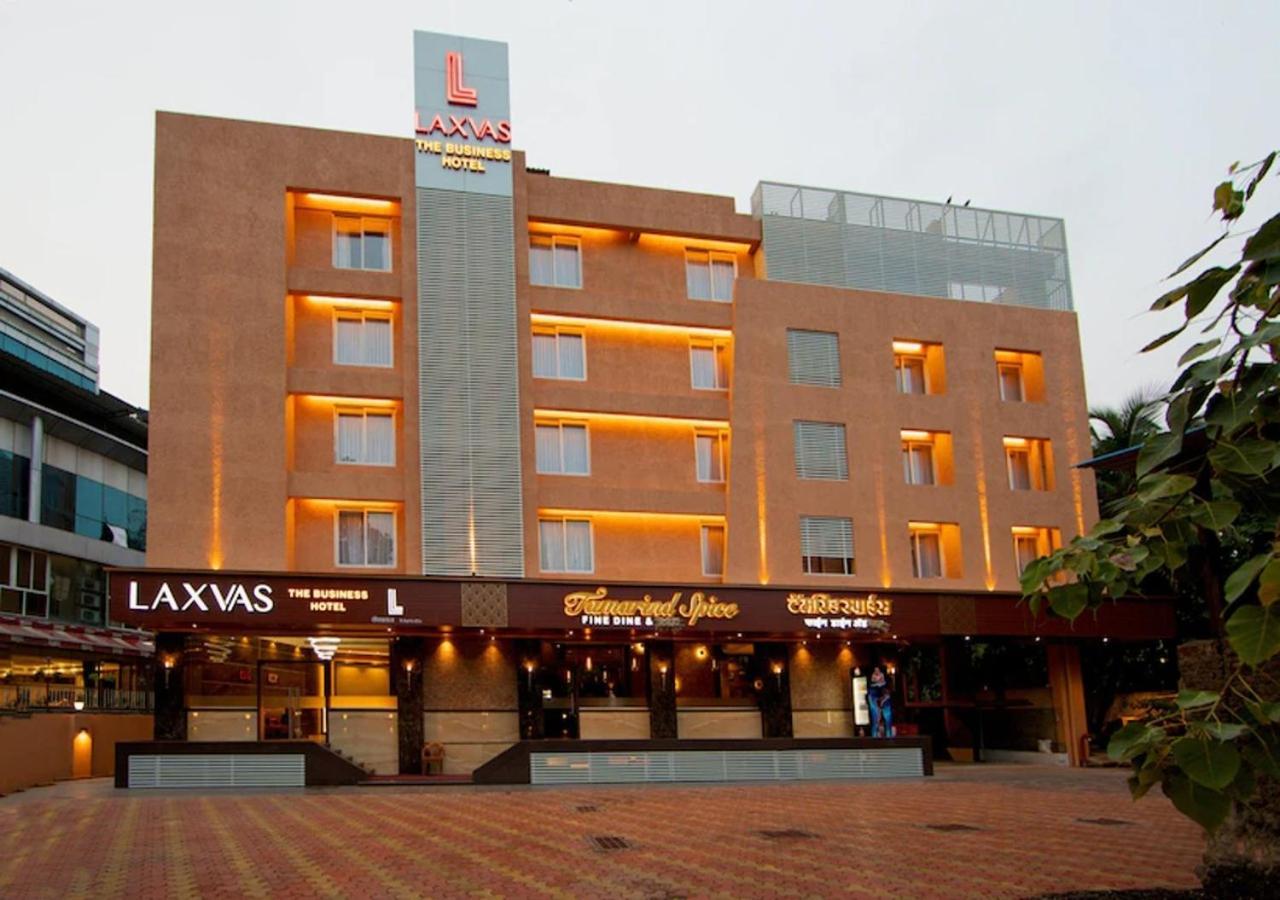 Hotel Laxvas Тхане Экстерьер фото