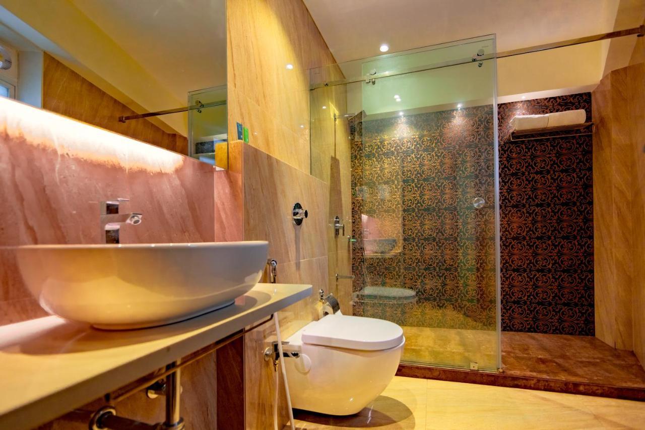 Hotel Laxvas Тхане Экстерьер фото